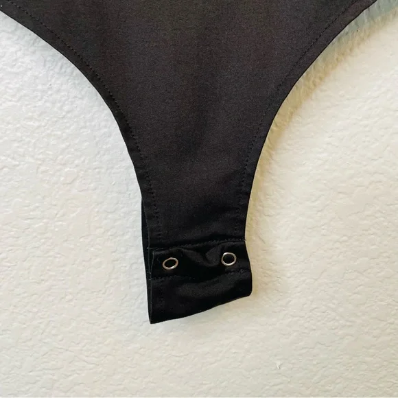 Reoria Black High Neck Stretchy Bodysuit | Large - Picture 3 of 4